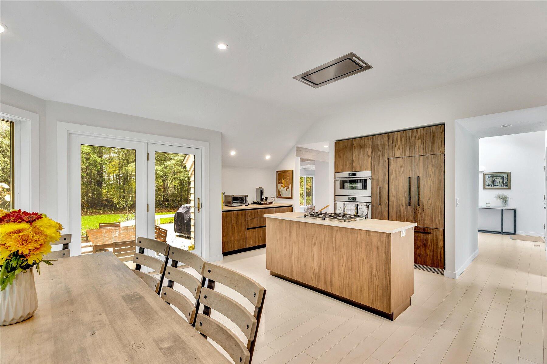 50 Topping Lift Mashpee MA 02649