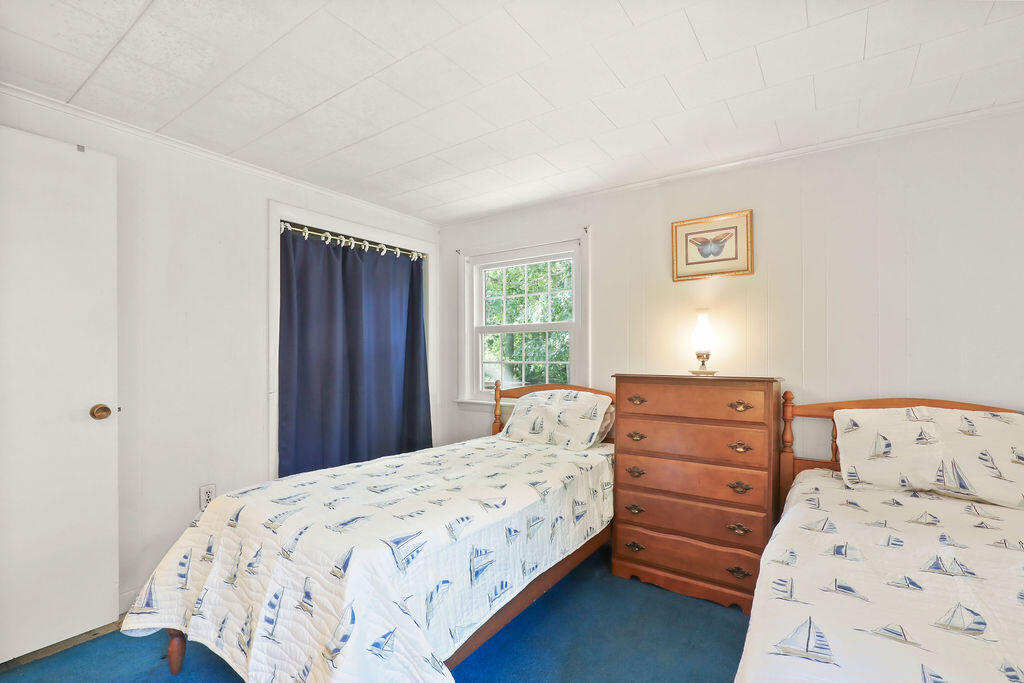 7 Yale Drive Falmouth MA 02536