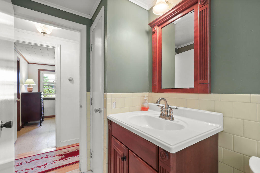 7 Yale Drive Falmouth MA 02536