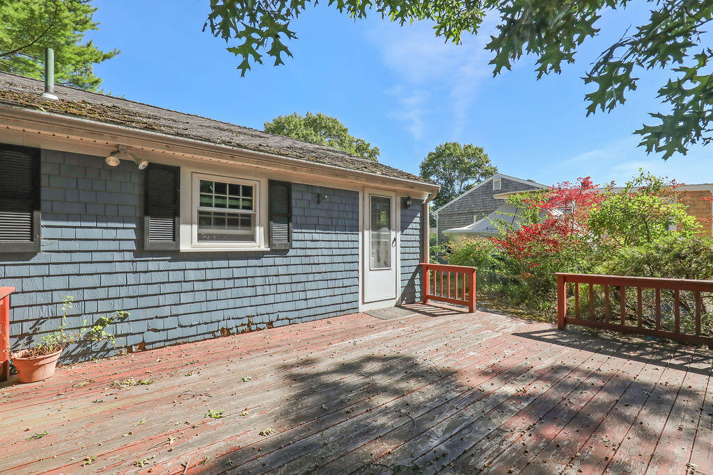 7 Yale Drive Falmouth MA 02536