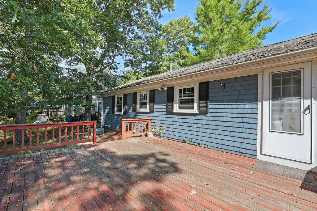 7 Yale Drive Falmouth MA 02536