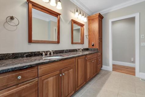 10 Open Space Drive Sandwich MA 02563