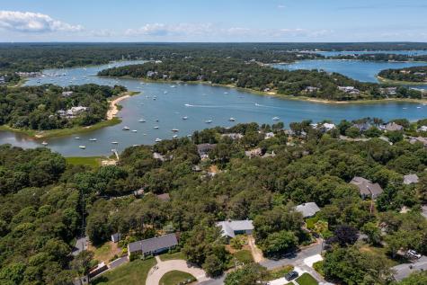 25 High Point Drive North Chatham MA 02650