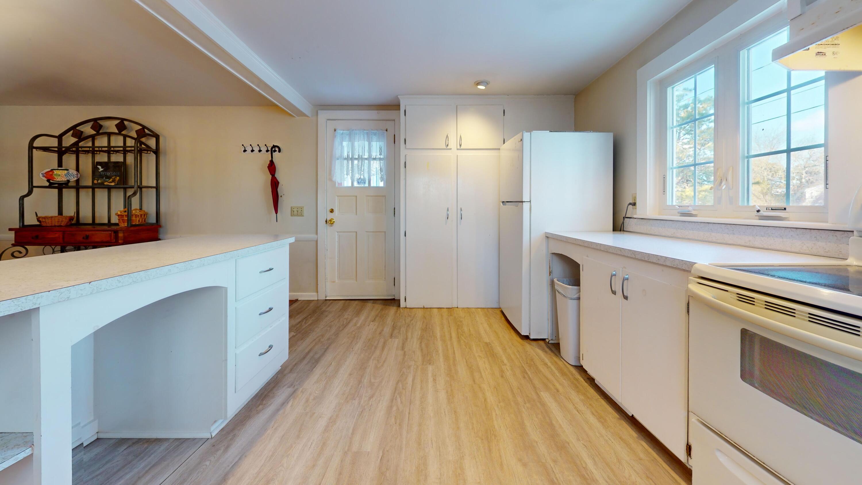 33 Kelleys Pond Road Dennis MA 02670