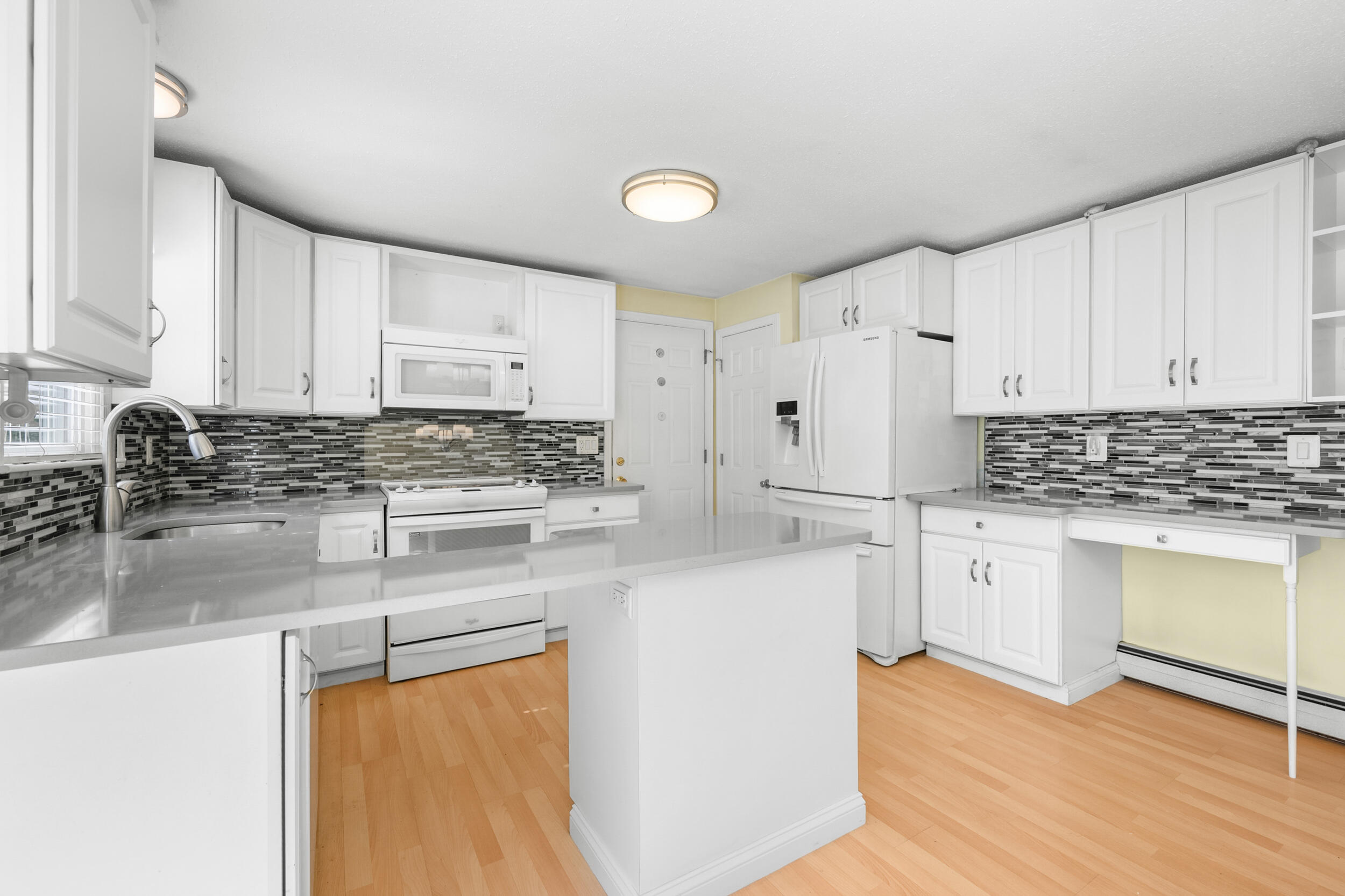 136 Sheaffer Road Barnstable MA 02632