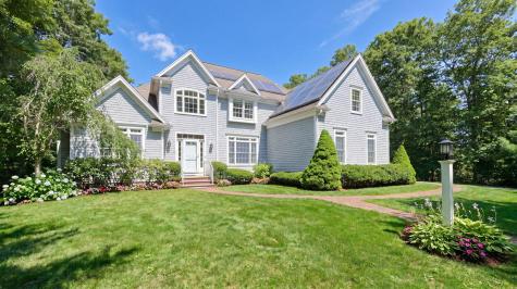 17 Payamps Road Mashpee MA 02649