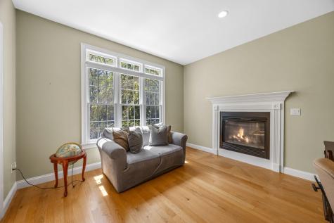 17 Payamps Road Mashpee MA 02649