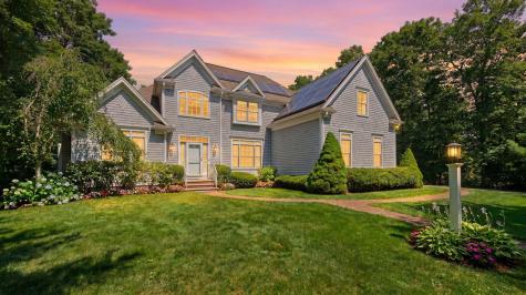 17 Payamps Road Mashpee MA 02649