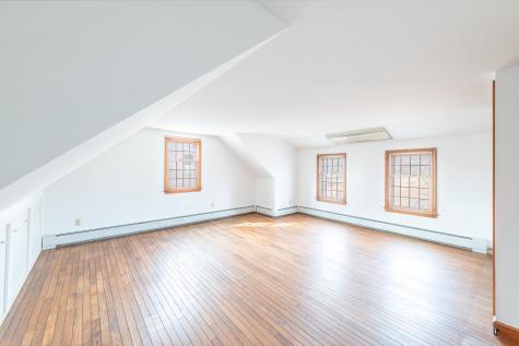 72 Loop Road Falmouth MA 02540