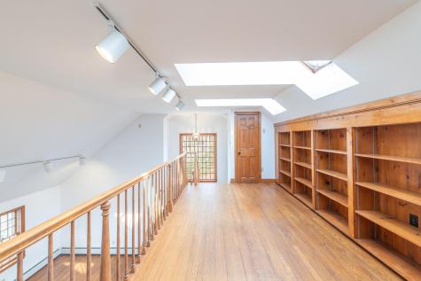 72 Loop Road Falmouth MA 02540