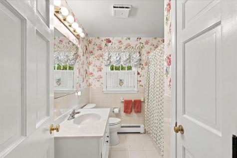 8 Loch Rannoch Way Yarmouth Port MA 02675
