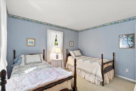 8 Loch Rannoch Way Yarmouth Port MA 02675
