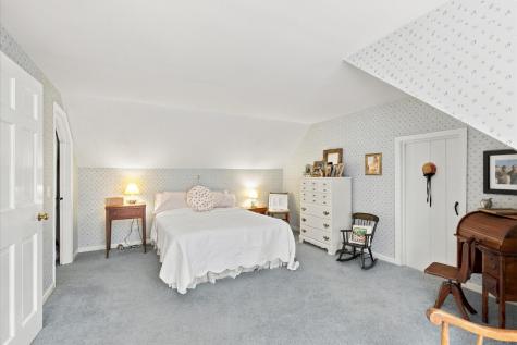 8 Loch Rannoch Way Yarmouth Port MA 02675