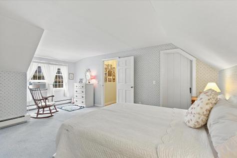 8 Loch Rannoch Way Yarmouth Port MA 02675