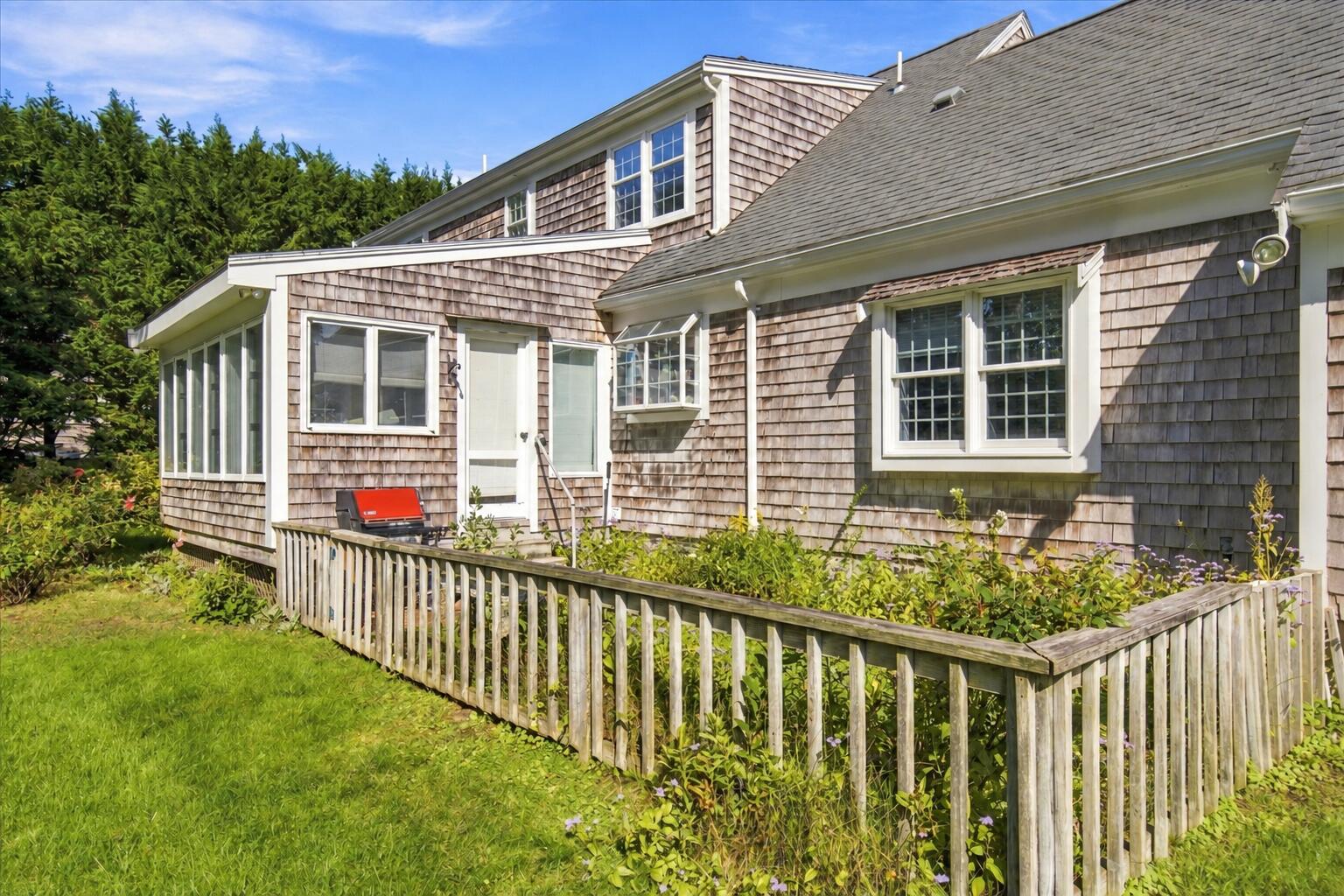8 Loch Rannoch Way Yarmouth Port MA 02675