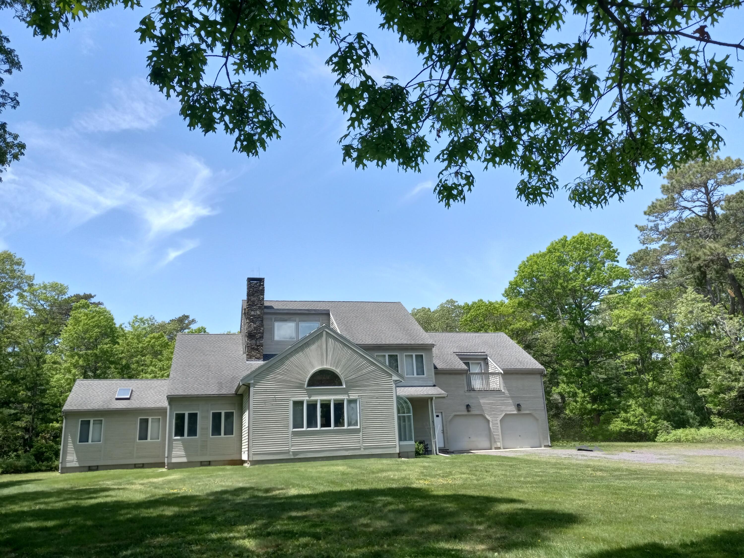 17 Heron Way Mashpee MA 02649