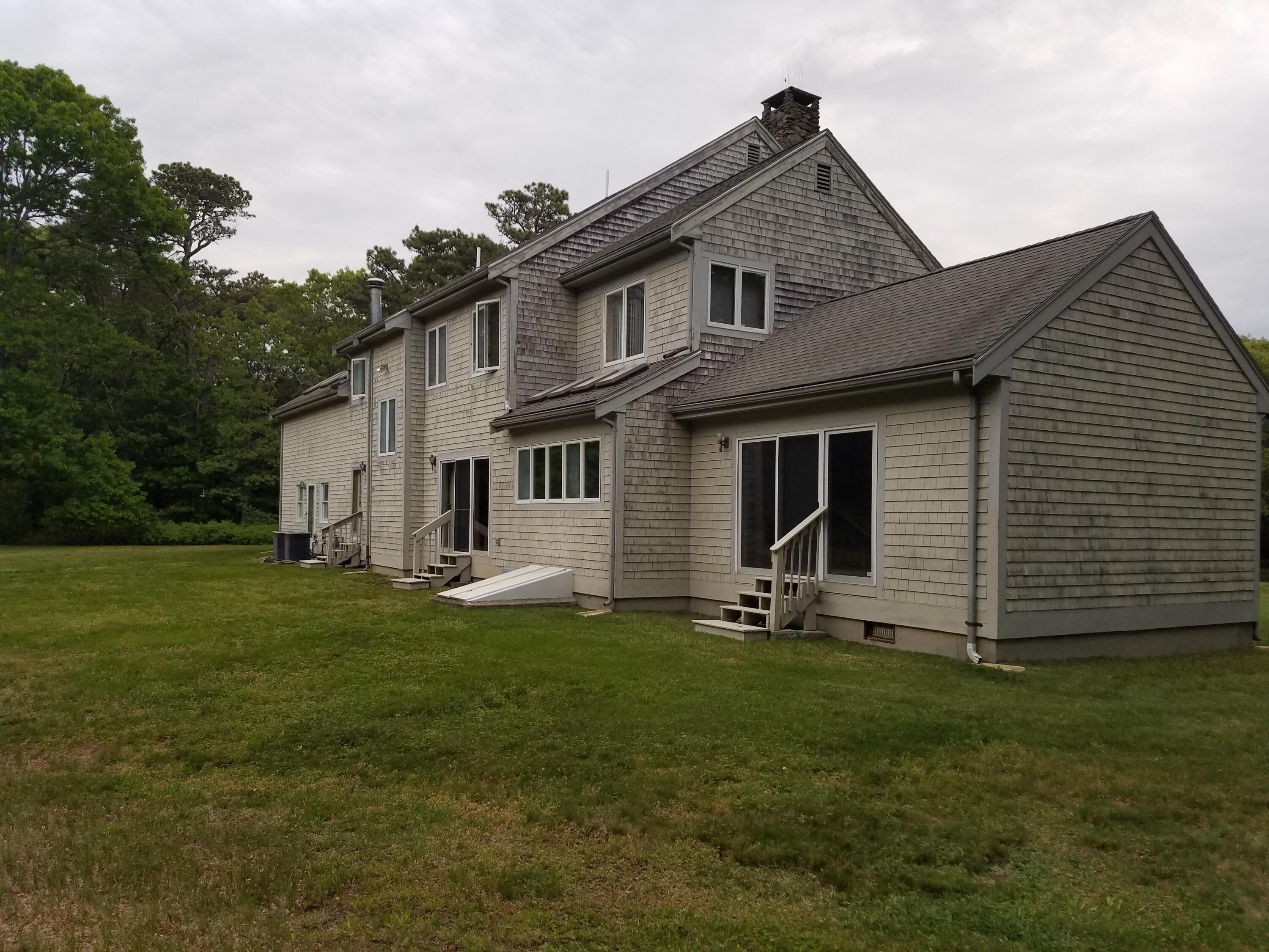 17 Heron Way Mashpee MA 02649