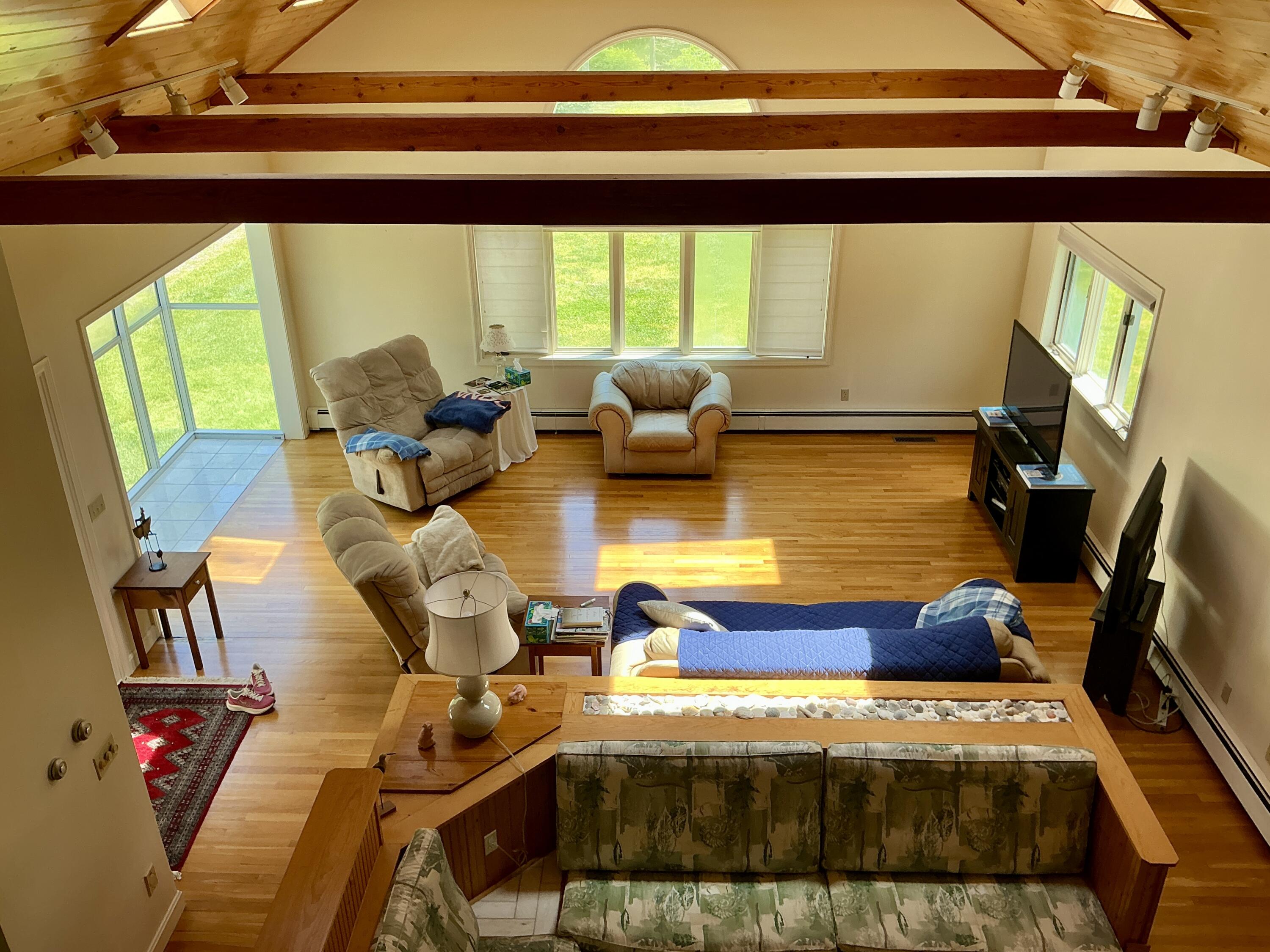 17 Heron Way Mashpee MA 02649