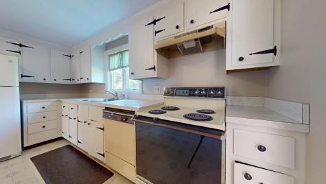 10 Freeman Road Yarmouth MA 02675