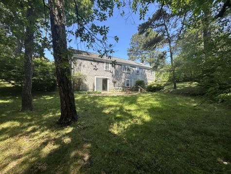 10 Freeman Road Yarmouth MA 02675