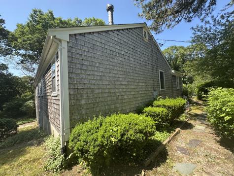 10 Freeman Road Yarmouth MA 02675