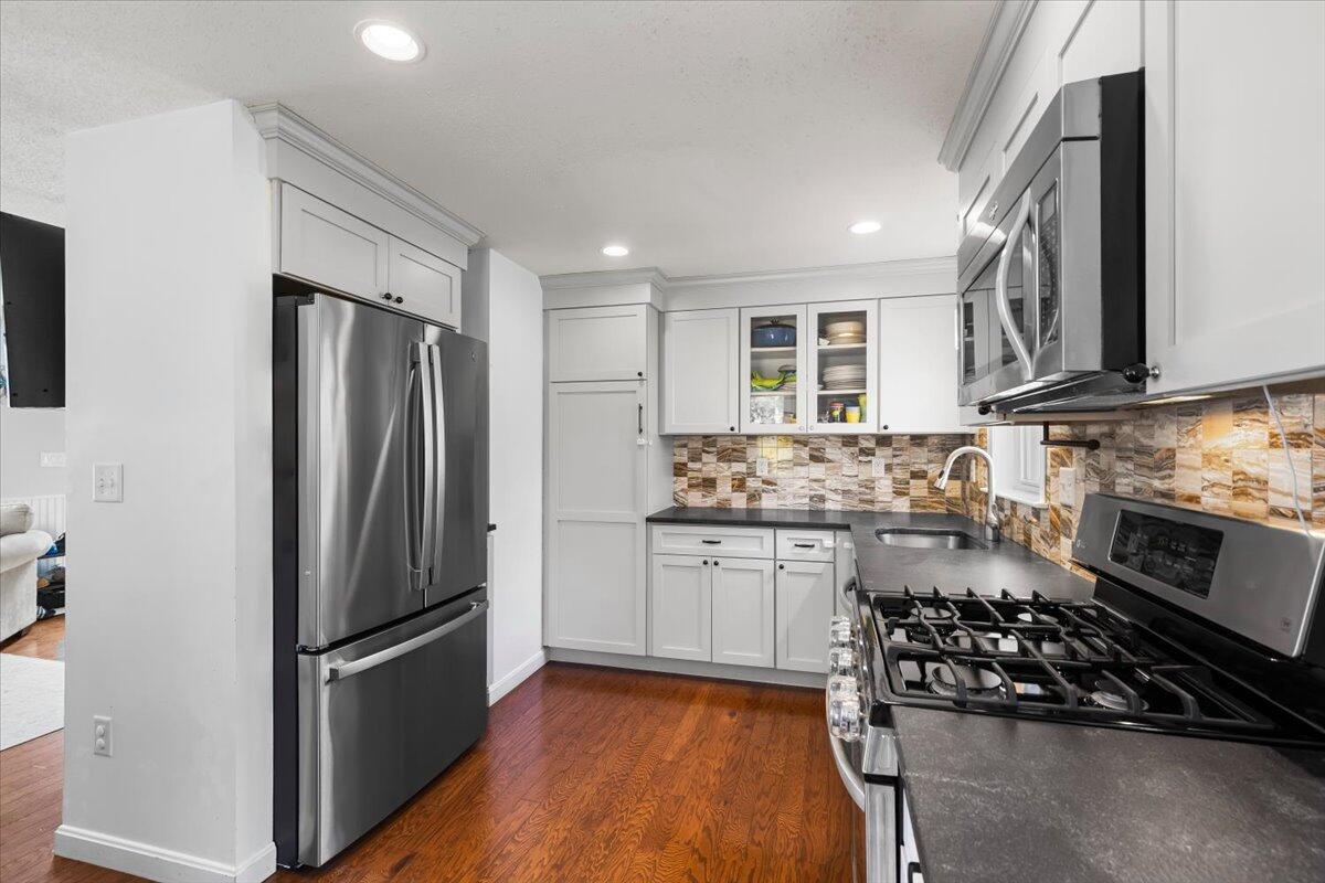 57 Debbies Lane Barnstable MA 02648