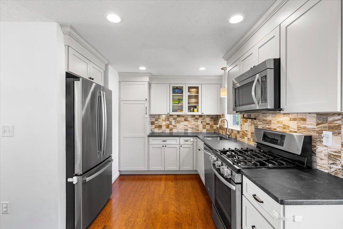57 Debbies Lane Barnstable MA 02648
