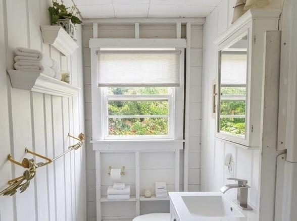 11 Beach Road Oak Bluffs MA 02557