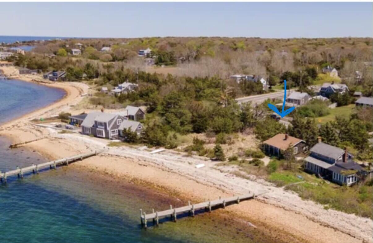 11 Beach Road Oak Bluffs MA 02557