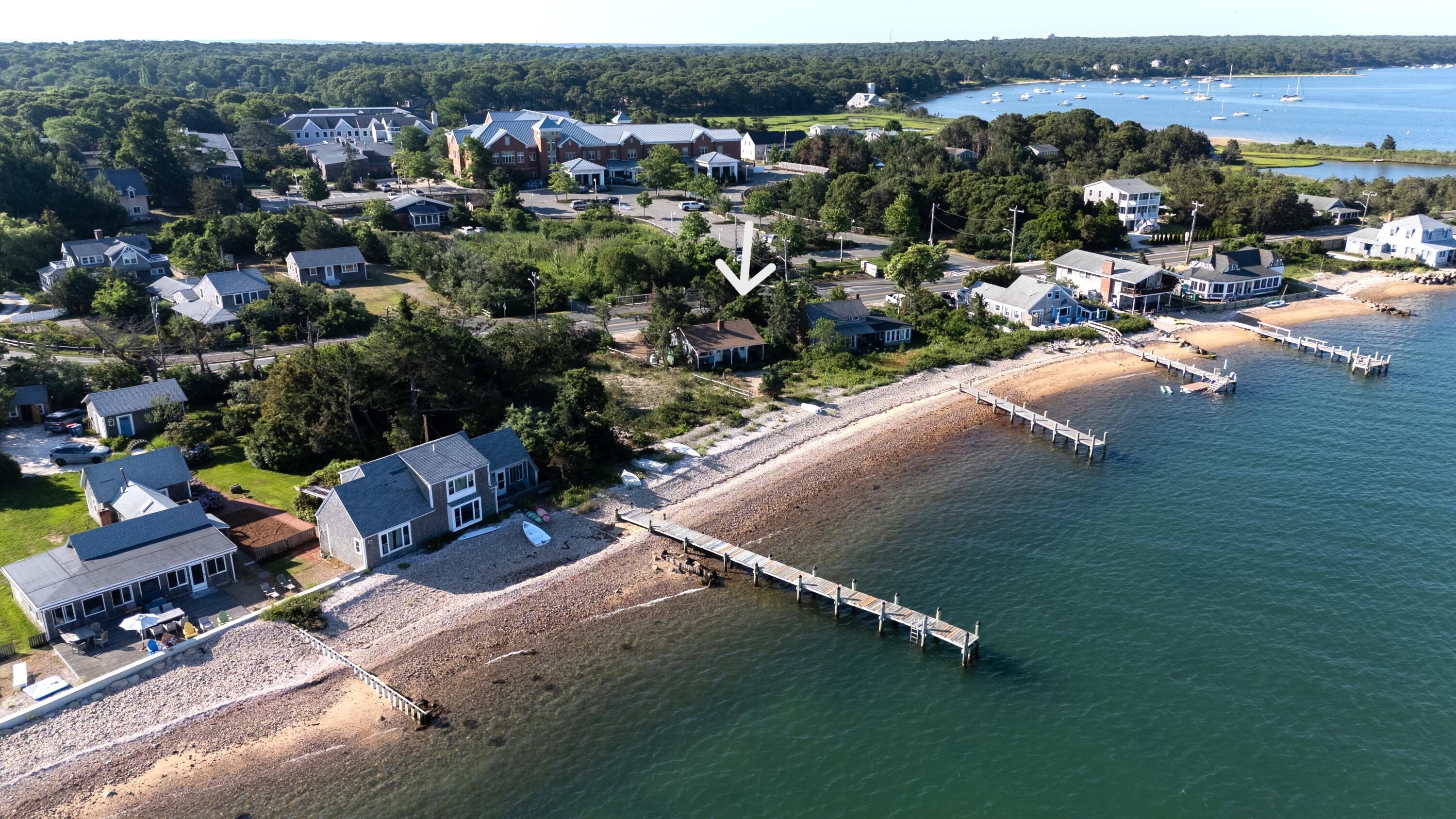 11 Beach Road Oak Bluffs MA 02557