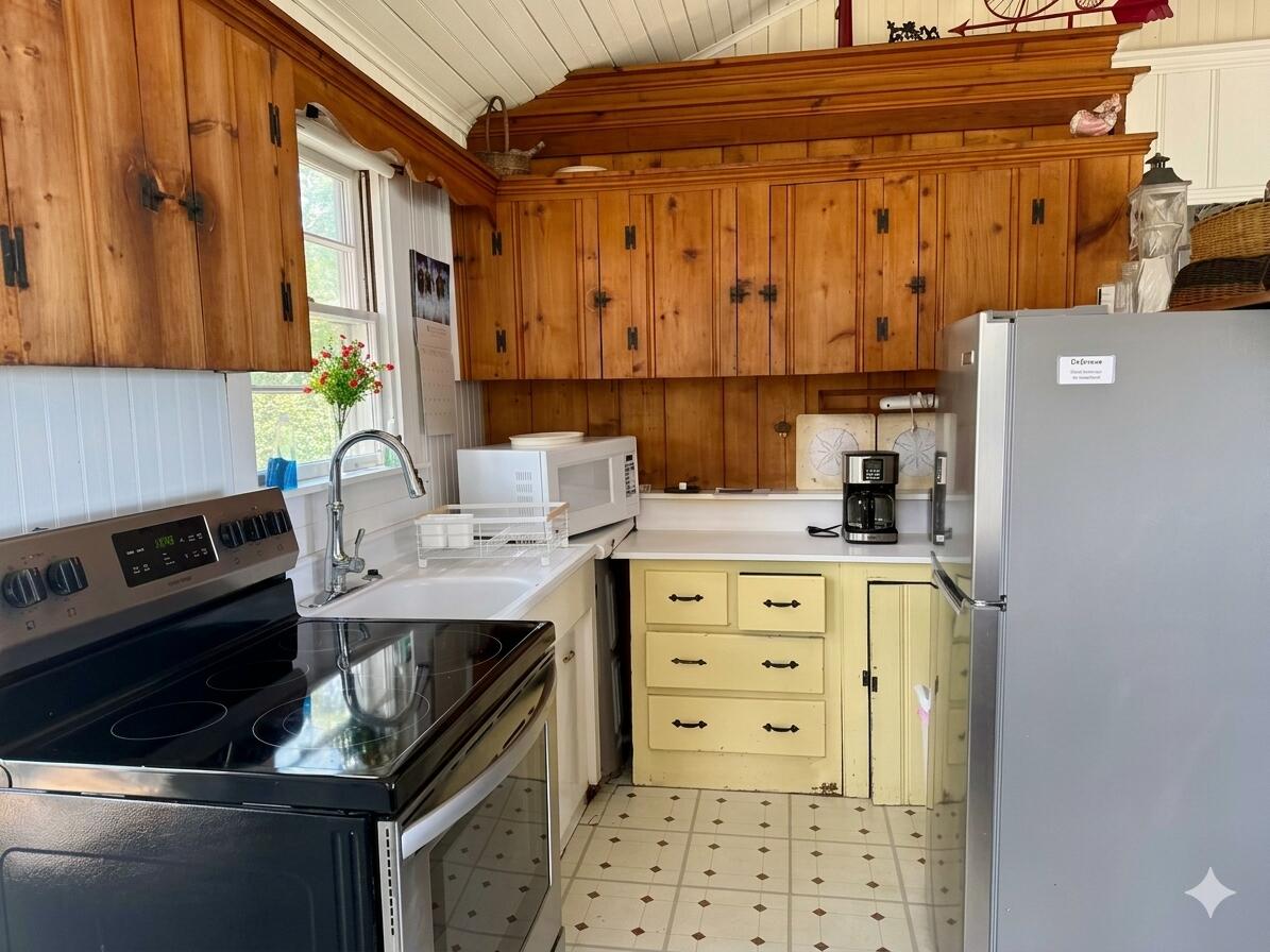 11 Beach Road Oak Bluffs MA 02557