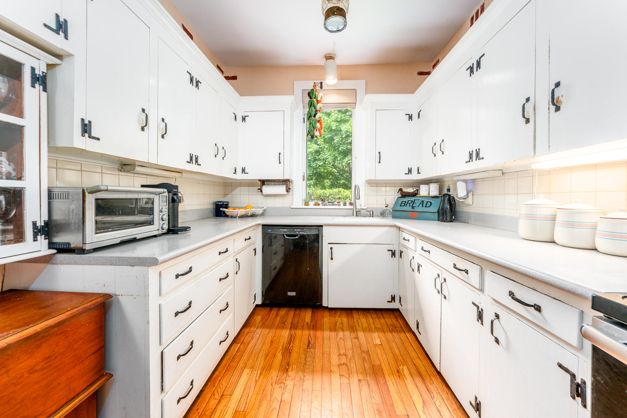 156 E Bay Road Osterville MA 02655