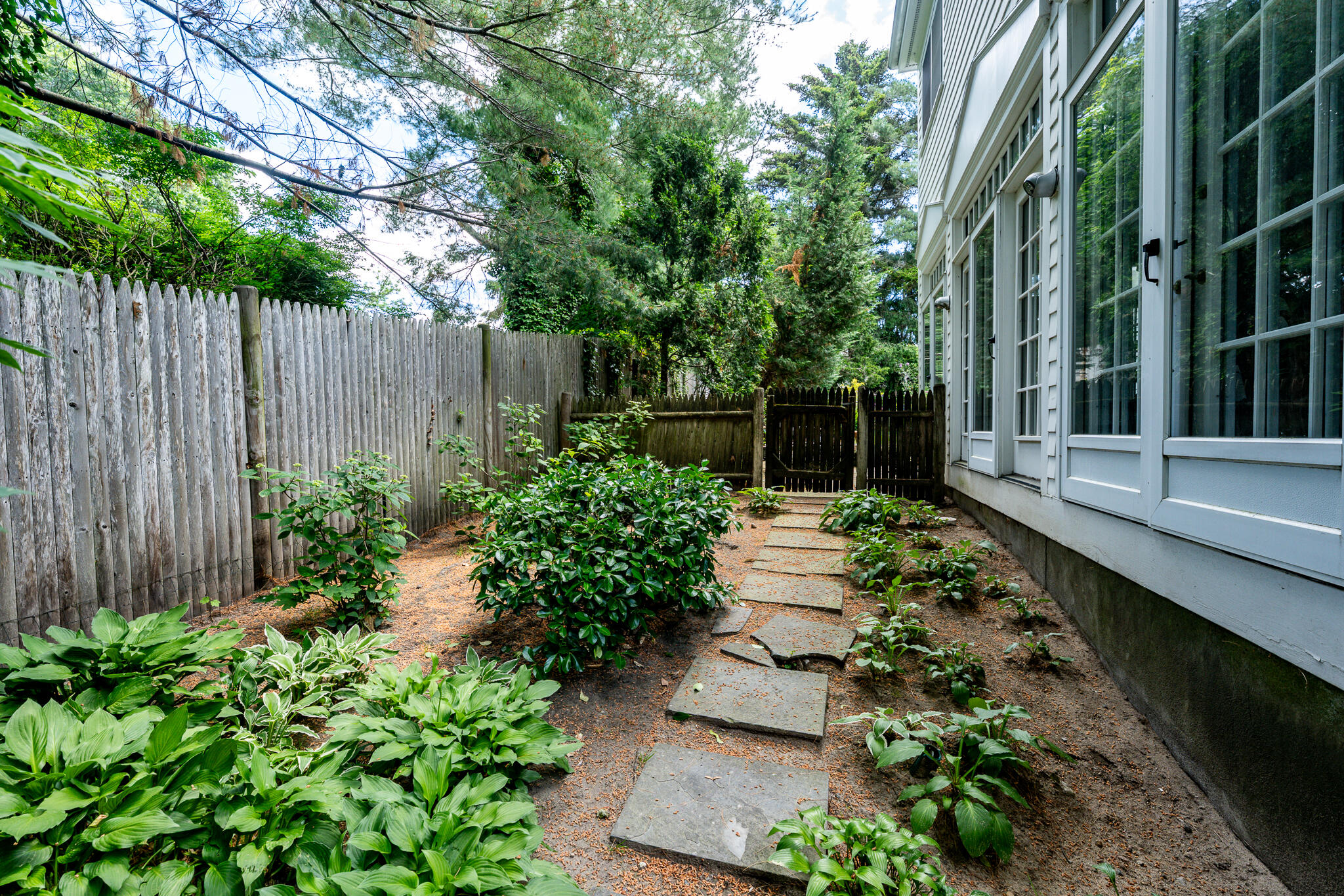 156 E Bay Road Osterville MA 02655
