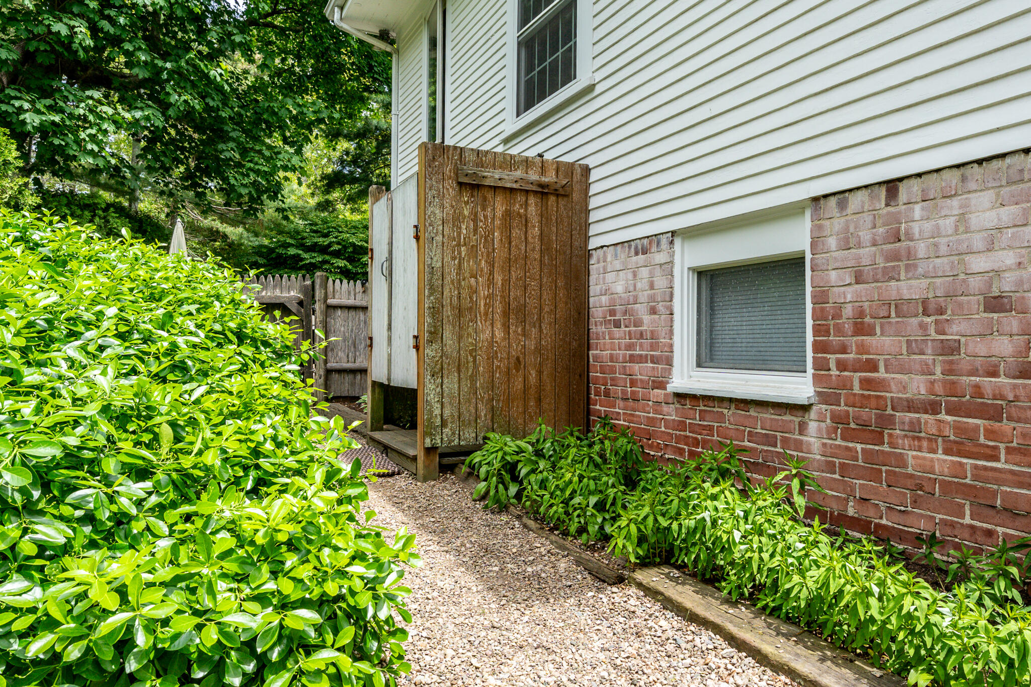 156 E Bay Road Osterville MA 02655