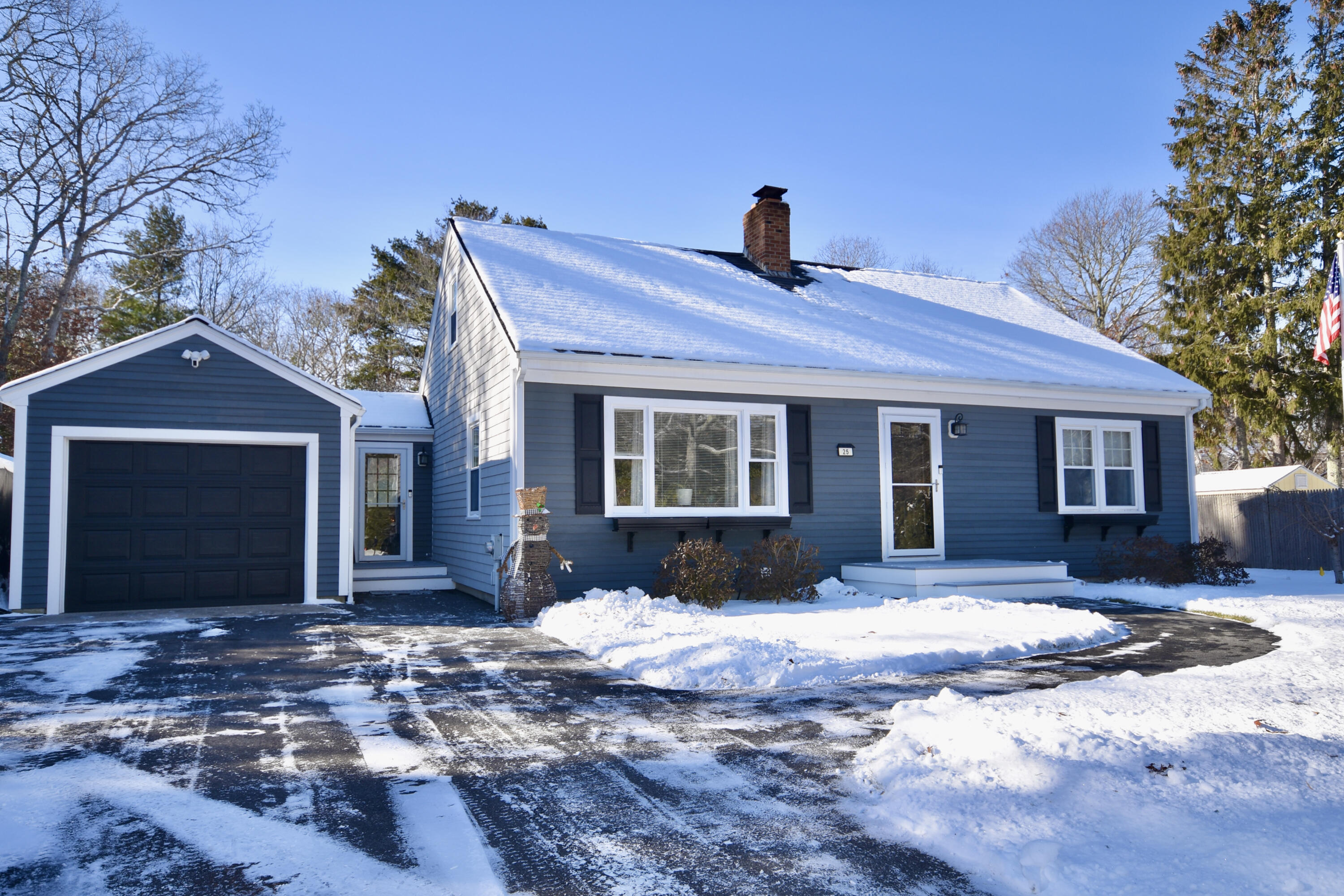 25 Pond View Drive Mashpee MA 02649