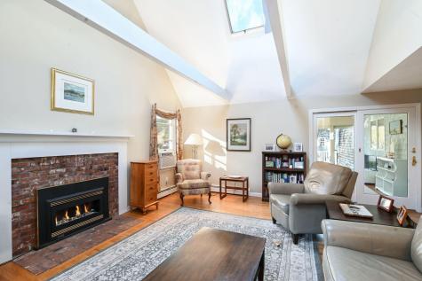 29 Oak Ridge Road Barnstable MA 02655