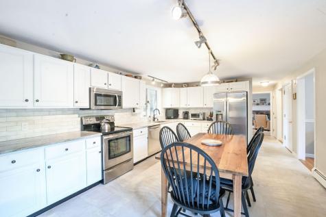 29 Oak Ridge Road Barnstable MA 02655