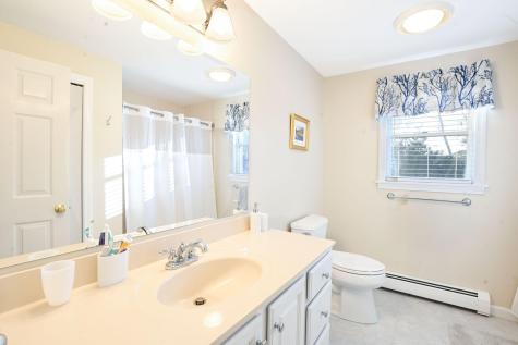 29 Oak Ridge Road Barnstable MA 02655