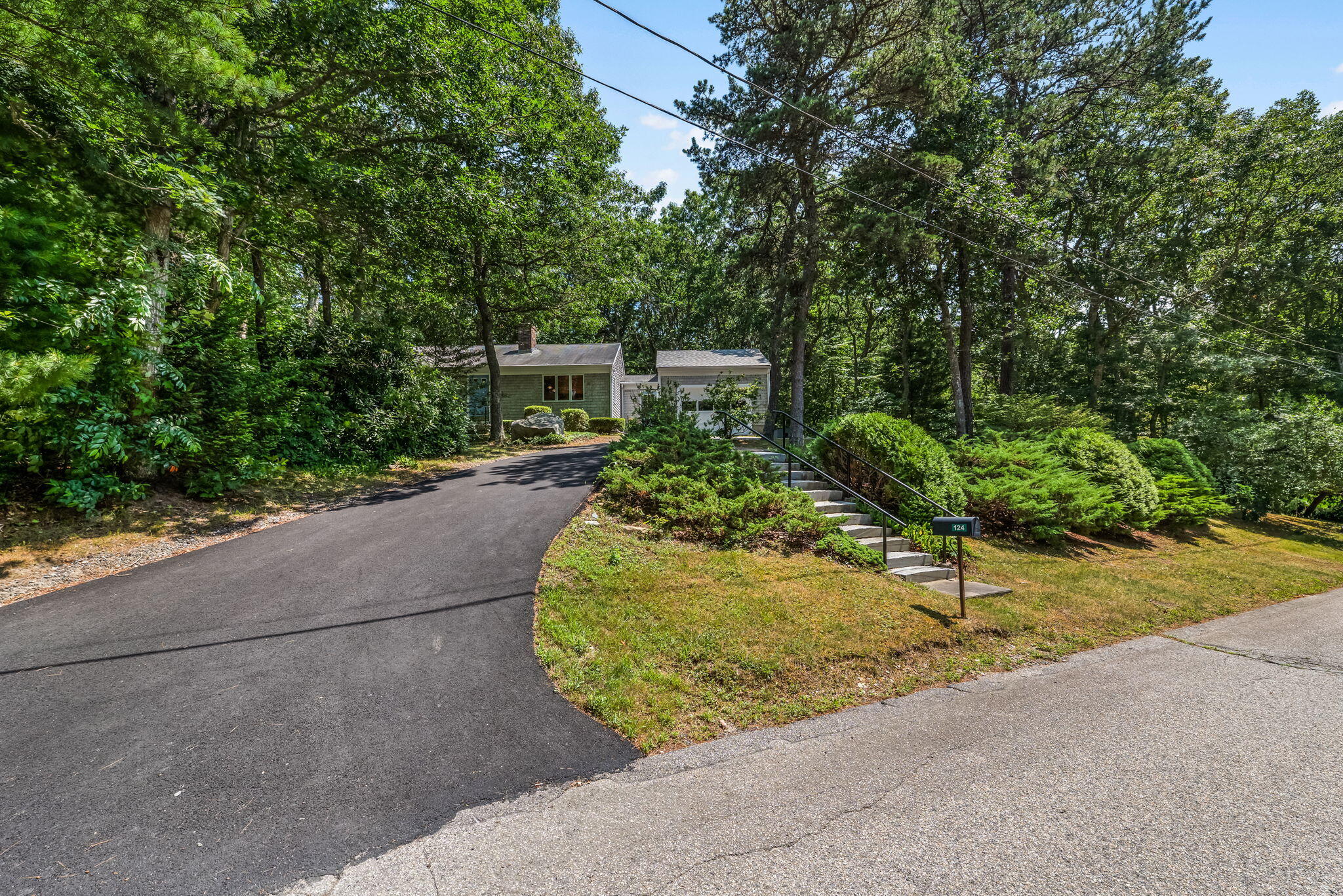 124 Heather Lane Falmouth MA 02556