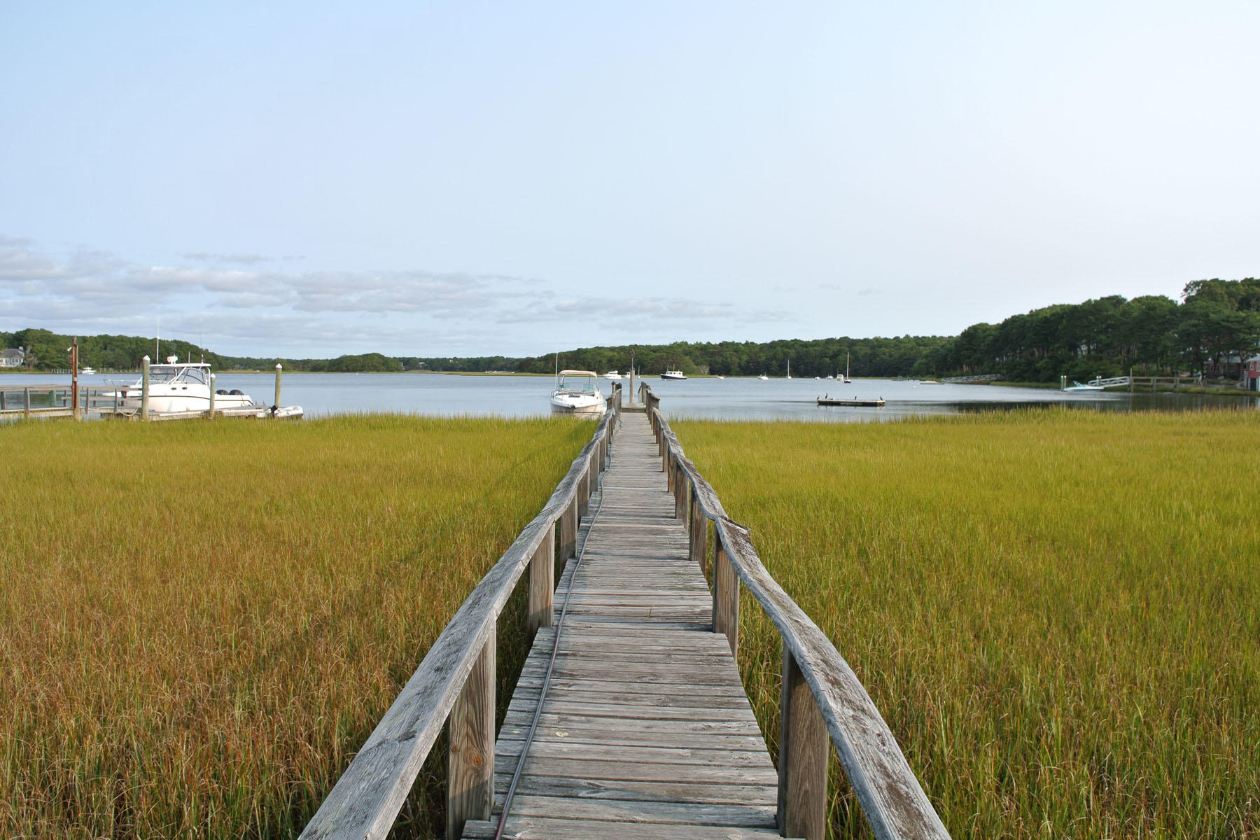 25 Tide Run Mashpee MA 02649