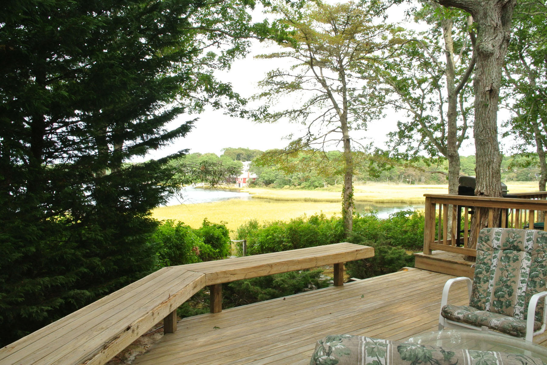25 Tide Run Mashpee MA 02649