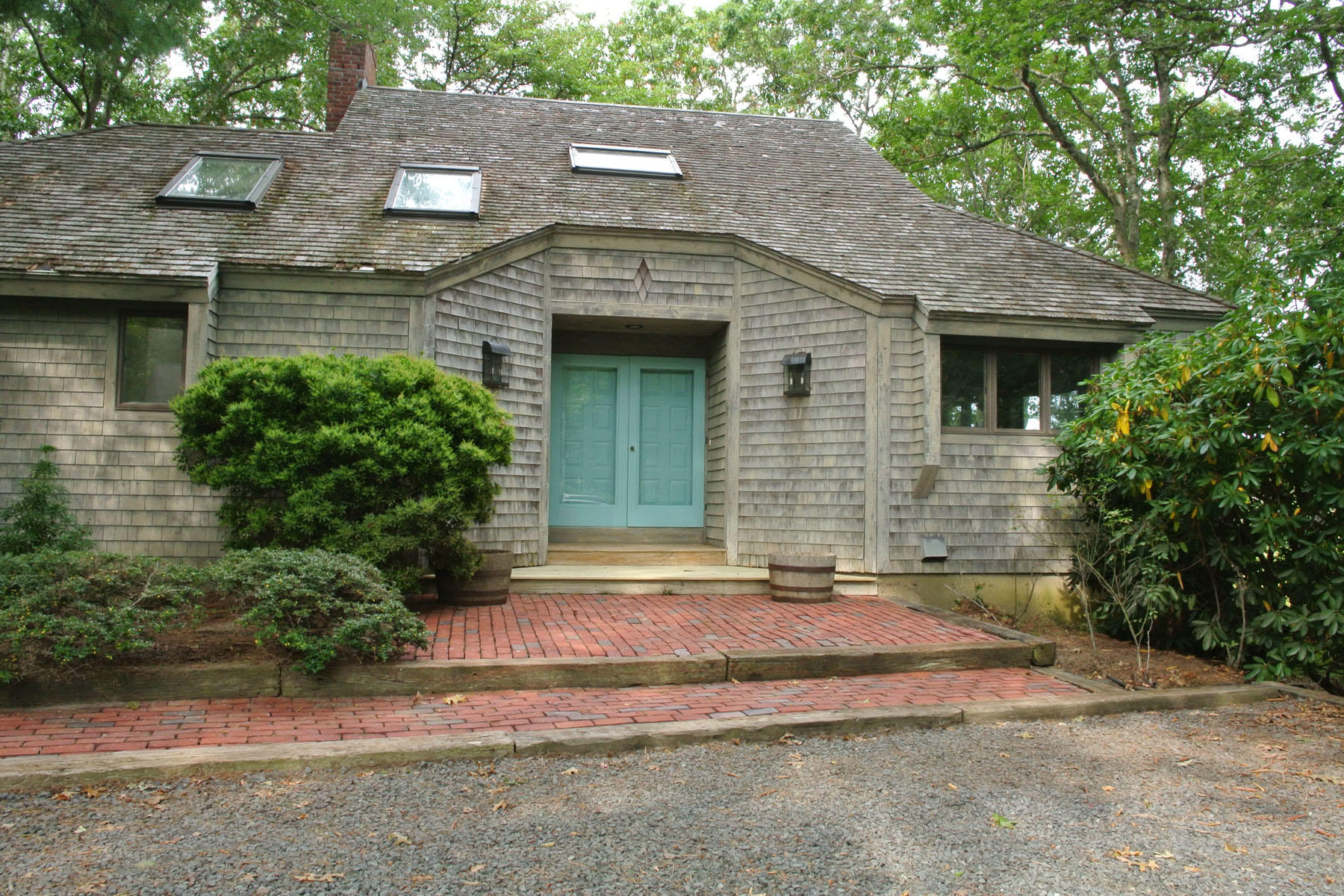 25 Tide Run Mashpee MA 02649