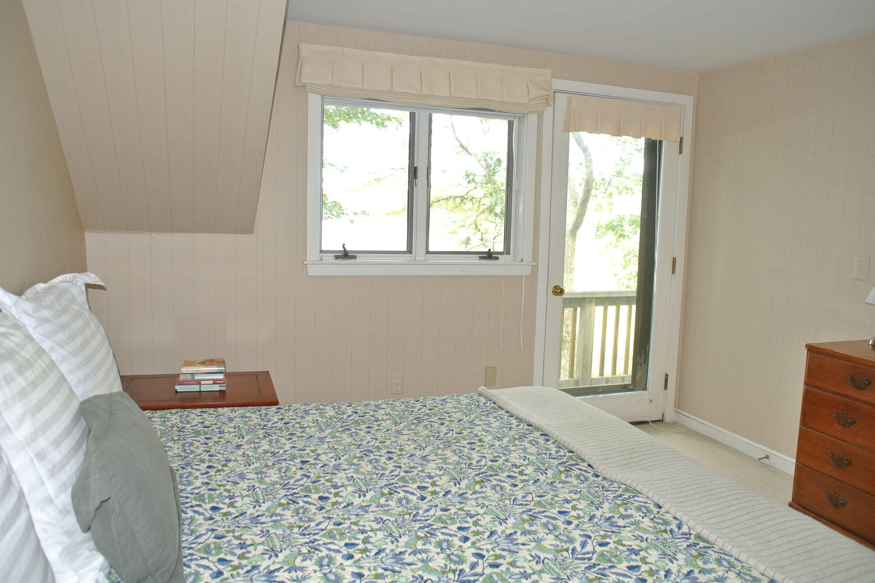 25 Tide Run Mashpee MA 02649