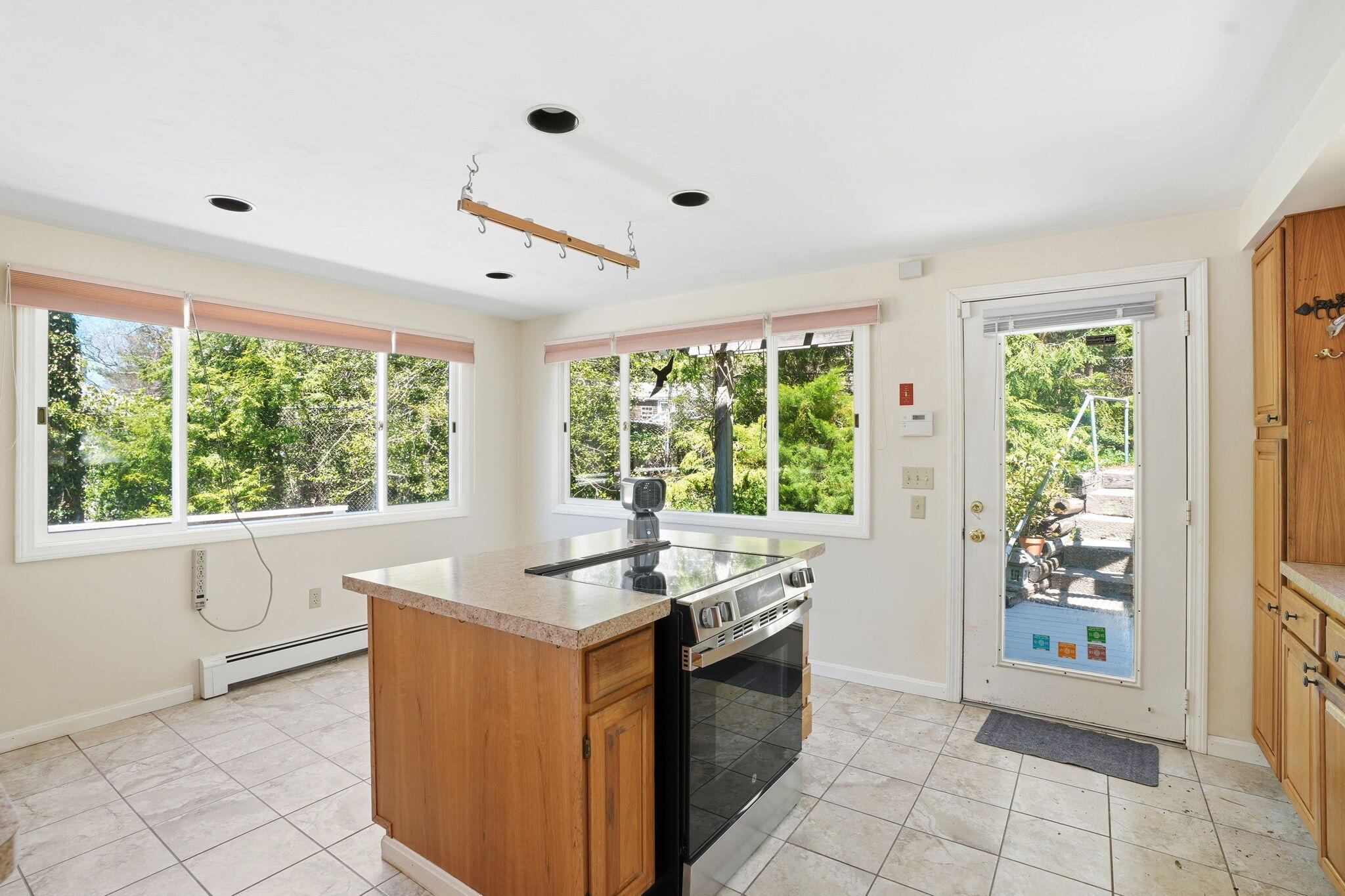 763 Santuit-newtown Road Marstons Mills MA 02648