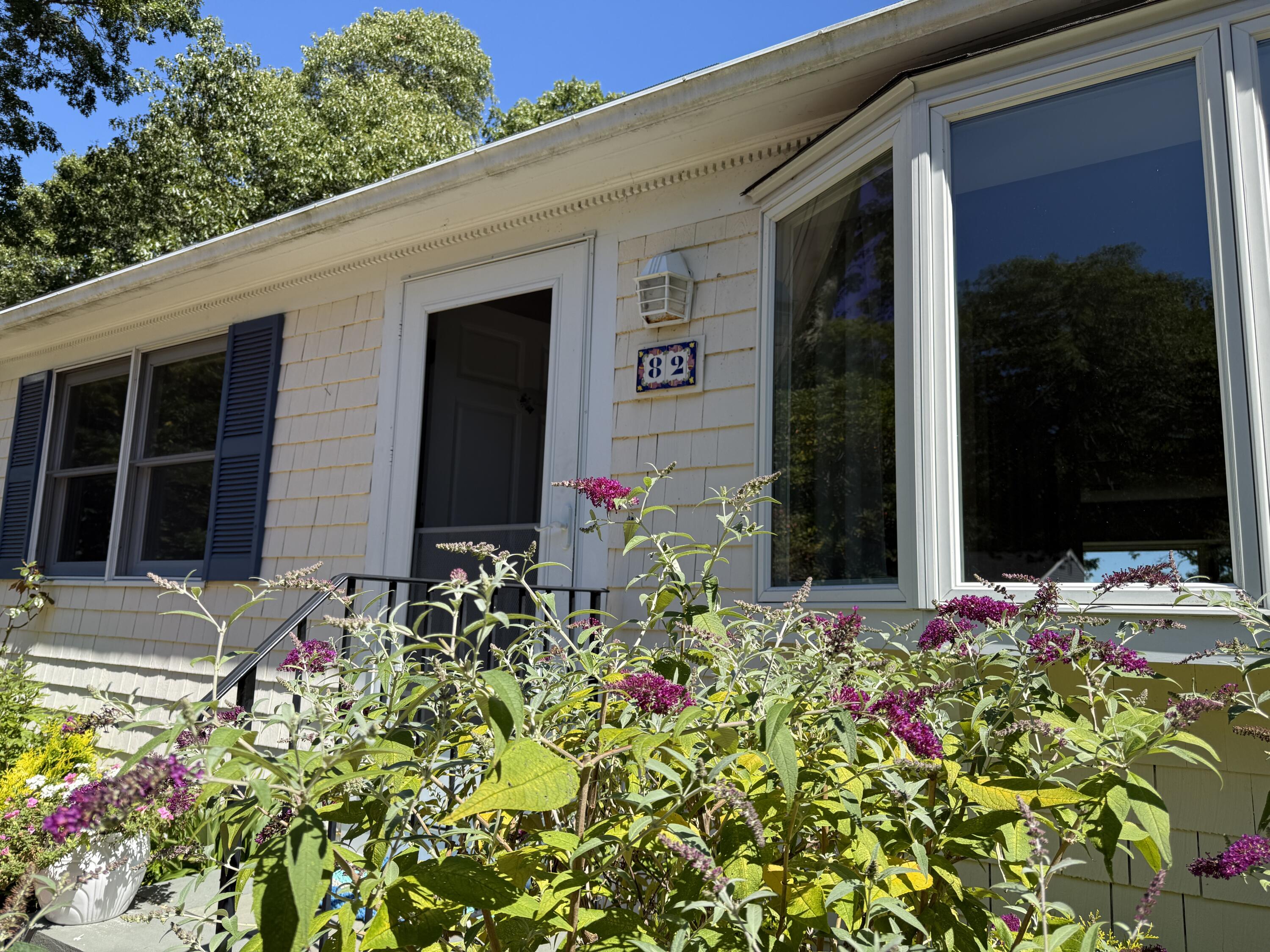 82 Dale Drive Falmouth MA 02540