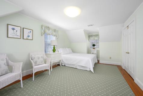 122 Park Avenue Barnstable MA 02632