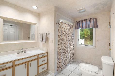 44 2nd Way Barnstable MA 02630