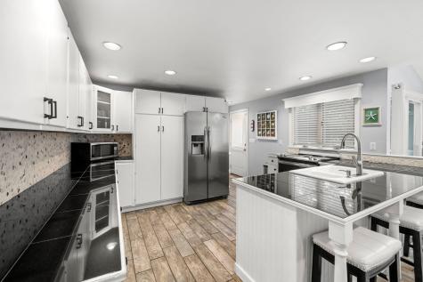 44 2nd Way Barnstable MA 02630