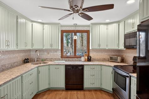 12 Inkberry Lane Harwich MA 02645