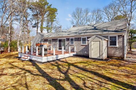 12 Inkberry Lane Harwich MA 02645